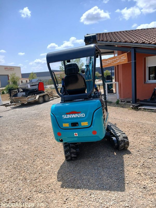 Pelle SUNWARD SWE20F canopy Neuve - Minigrävmaskin: bild 4 Pelle SUNWARD SWE20F canopy Neuve - Minigrävmaskin: bild 4