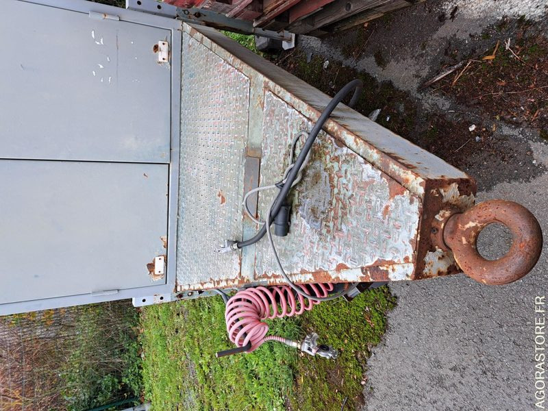 REMORQUE EQUIPEE TRANSFORMATEUR - Entreprenadutrustning, Släp: bild 2 REMORQUE EQUIPEE TRANSFORMATEUR - Entreprenadutrustning, Släp: bild 2