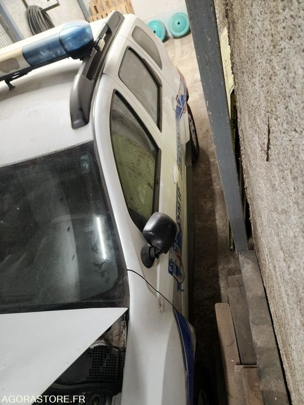 RENAULT DUSTER - SUV: bild 1 RENAULT DUSTER - SUV: bild 1