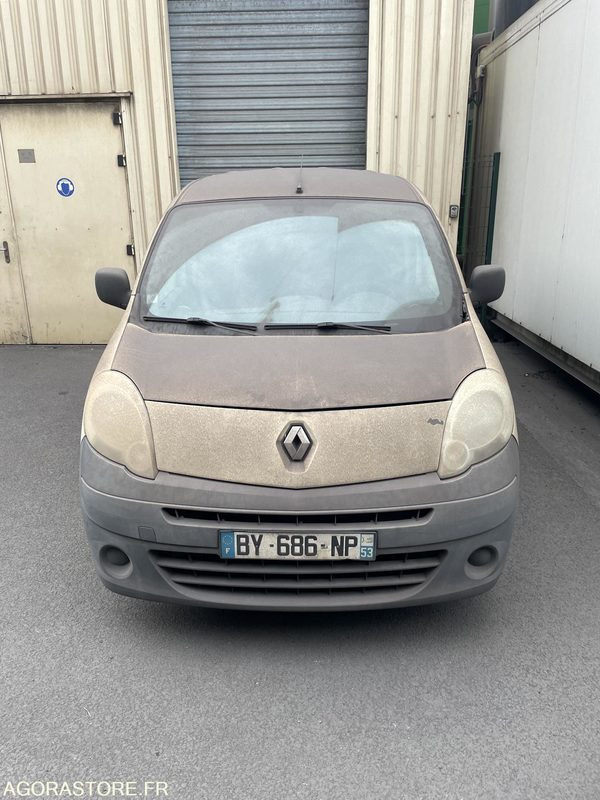 RENAULT KANGOO - 2011 - 157271KMs - BY-686-NP - Små skåpbil: bild 1 RENAULT KANGOO - 2011 - 157271KMs - BY-686-NP - Små skåpbil: bild 1