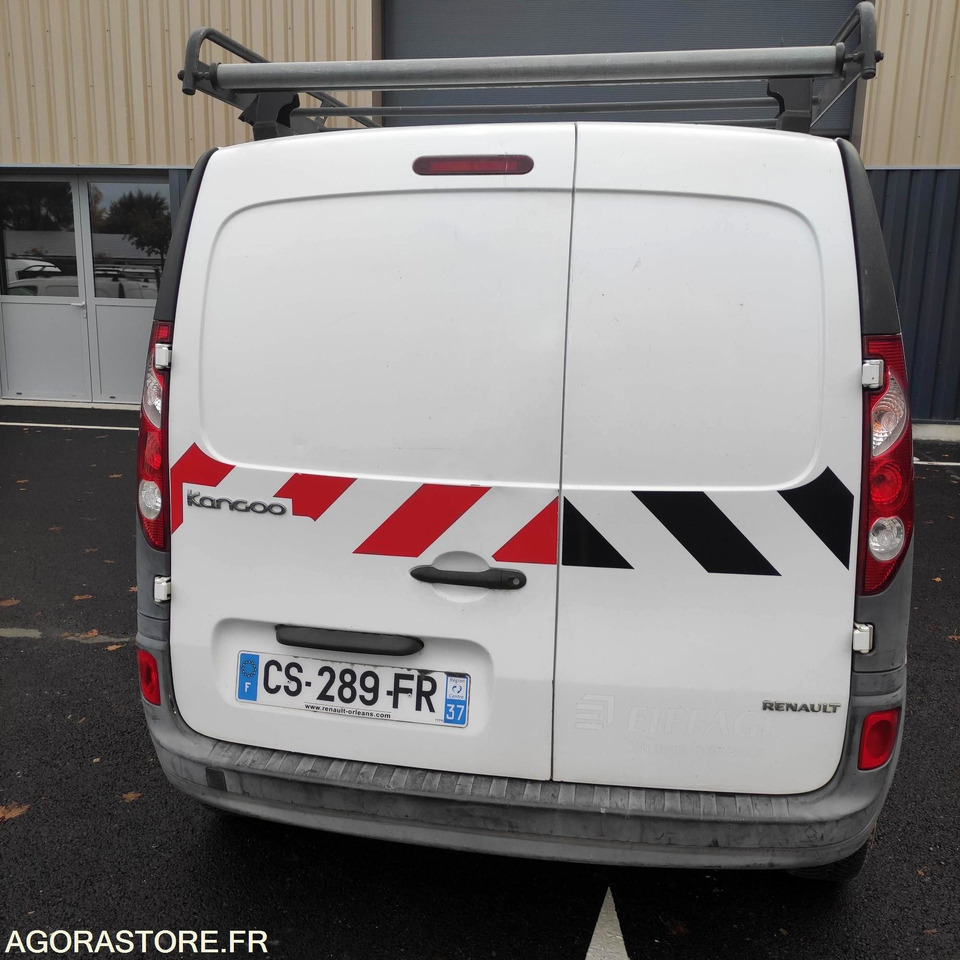 RENAULT - KANGOO - 2013 / 192463 KMS (CS-289-FR) - Små skåpbil: bild 4 RENAULT - KANGOO - 2013 / 192463 KMS (CS-289-FR) - Små skåpbil: bild 4