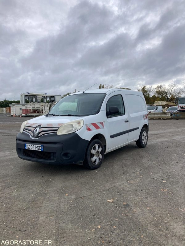 RENAULT KANGOO diesel - Année 2016 - 322 400 km - Små skåpbil: bild 1 RENAULT KANGOO diesel - Année 2016 - 322 400 km - Små skåpbil: bild 1