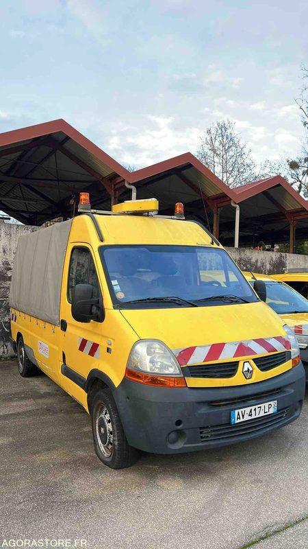 RENAULT MASTER - 2008- 270846 KM - AV417LP - Skåpbil: bild 3 RENAULT MASTER - 2008- 270846 KM - AV417LP - Skåpbil: bild 3