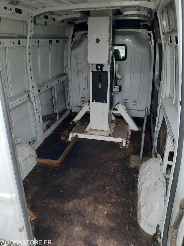 RENAULT MASTER - 2013 - 50449KM - Skåpbil: bild 1 RENAULT MASTER - 2013 - 50449KM - Skåpbil: bild 1