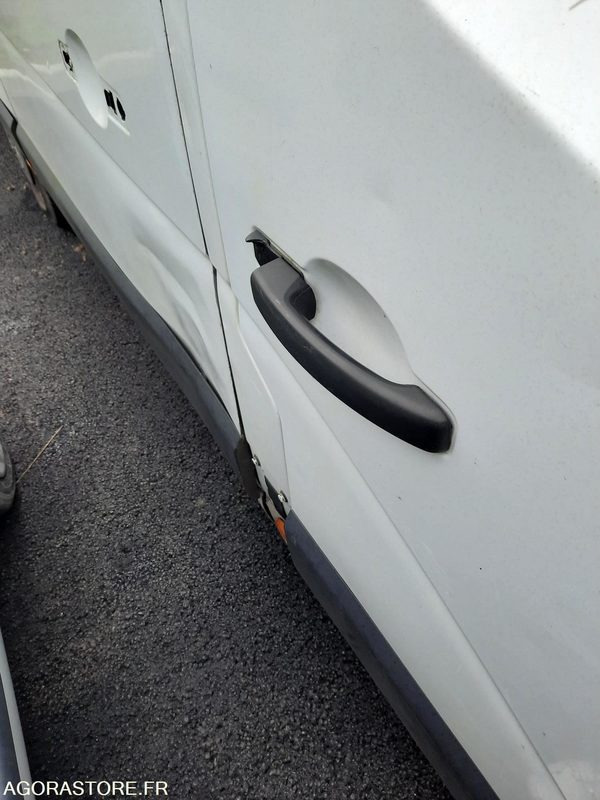 RENAULT MASTER - 2013 - 50449KM - Skåpbil: bild 3 RENAULT MASTER - 2013 - 50449KM - Skåpbil: bild 3