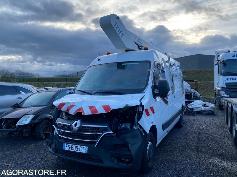 RENAULT MASTER NACELLE - Skåpbil: bild 2 RENAULT MASTER NACELLE - Skåpbil: bild 2