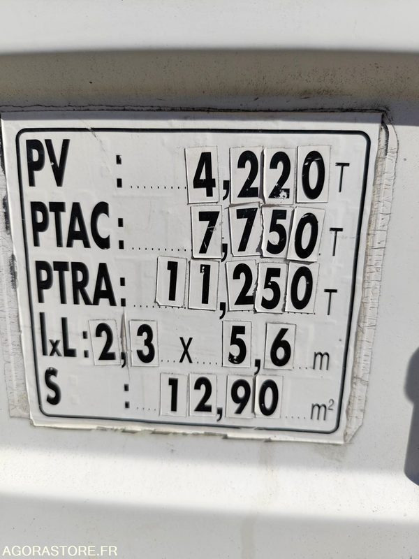 RENAULT S120 CAMION BENNE 1994 144 599 KMS BON ETAT - Transportbil med tippflak: bild 4 RENAULT S120 CAMION BENNE 1994 144 599 KMS BON ETAT - Transportbil med tippflak: bild 4