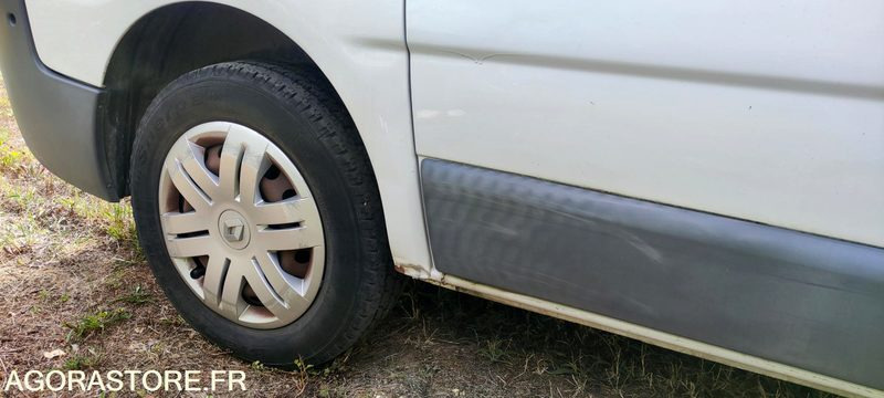 RENAULT TRAFIC II - Minibuss, Persontransport: bild 3 RENAULT TRAFIC II - Minibuss, Persontransport: bild 3