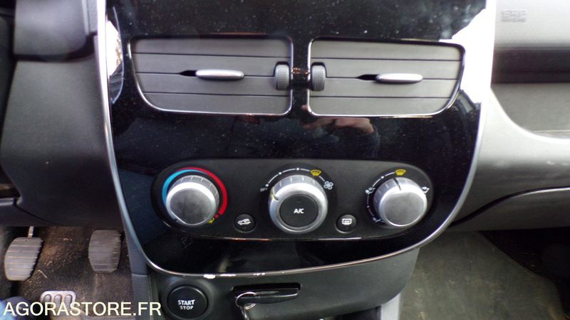 Renault Clio 4 DQ-031-CM (BP) - Personbil: bild 4 Renault Clio 4 DQ-031-CM (BP) - Personbil: bild 4