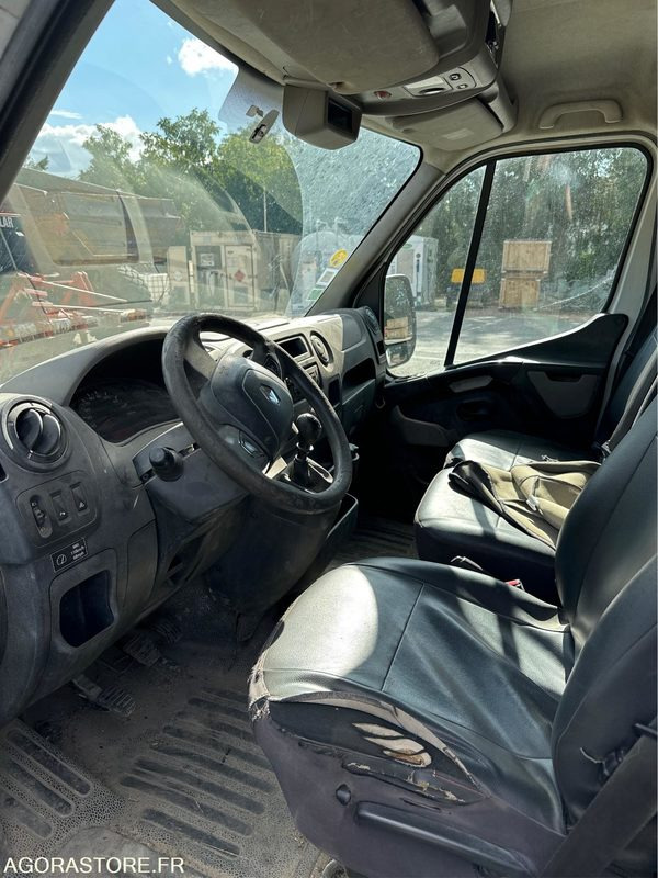 Renault Master - 2013 - 197524kms (P1509880) - Skåpbil: bild 5 Renault Master - 2013 - 197524kms (P1509880) - Skåpbil: bild 5