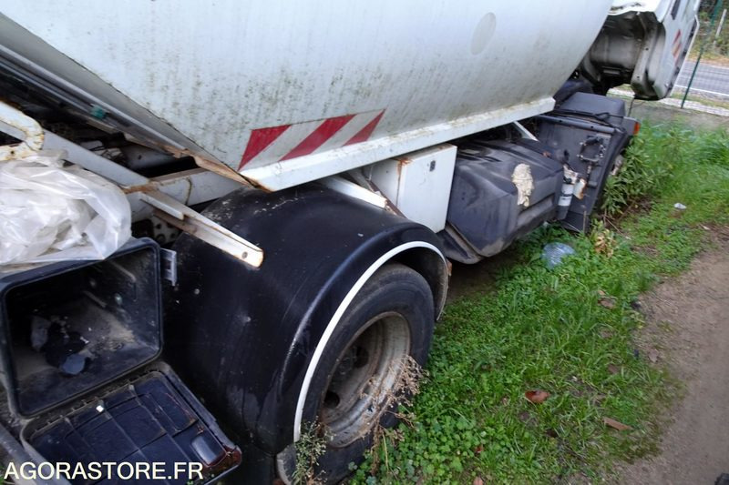 Renault Midlum 220 DXI - Personbil: bild 5 Renault Midlum 220 DXI - Personbil: bild 5