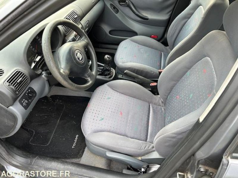 Personbil SEAT TOLEDO 1.9 TDI 110 CH - 2000 - 208 500 kms: bild 7 Personbil SEAT TOLEDO 1.9 TDI 110 CH - 2000 - 208 500 kms: bild 7