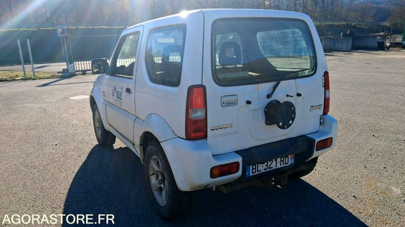 SUZUKI Jimny 4x4 GO - 2010 - 337758km - SUV: bild 4 SUZUKI Jimny 4x4 GO - 2010 - 337758km - SUV: bild 4