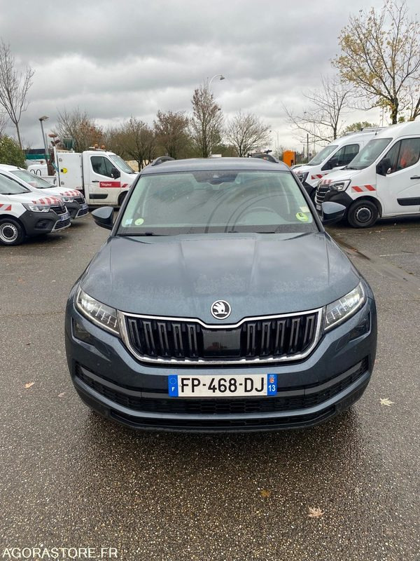 Skoda Kodiaq 2.0 TDI 16V 4x2 DSG7 150 cv Boîte auto - 2020 - 280750km - SUV: bild 3 Skoda Kodiaq 2.0 TDI 16V 4x2 DSG7 150 cv Boîte auto - 2020 - 280750km - SUV: bild 3