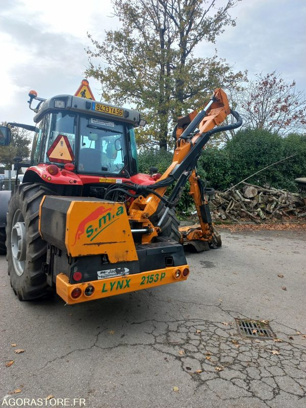 Tracteur Massey Fergusson avec épareuse SMA - Traktor: bild 5 Tracteur Massey Fergusson avec épareuse SMA - Traktor: bild 5