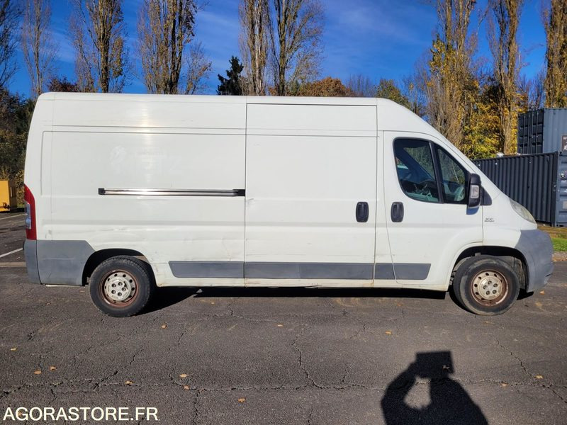 FIAT DUCATO DIESEL - AJ-836-BC - VIN ZFA25000001713110 - Transportbil: bild 4 FIAT DUCATO DIESEL - AJ-836-BC - VIN ZFA25000001713110 - Transportbil: bild 4