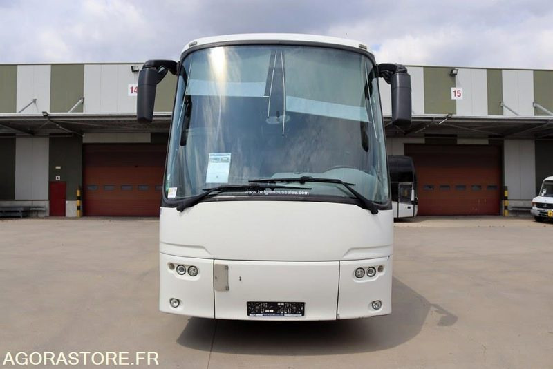 VDL Bova Futura Classic FHD-13-420 / Lift / Airco / Full Option - Turistbuss: bild 2 VDL Bova Futura Classic FHD-13-420 / Lift / Airco / Full Option - Turistbuss: bild 2