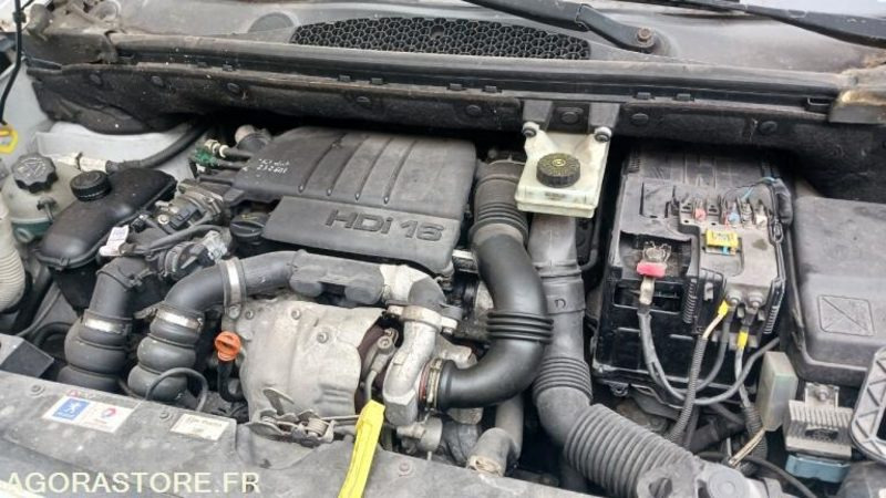 VEHICULE FRIGORIFIQUE PEUGEOT PARTNER AB519FR - Små skåpbil: bild 3 VEHICULE FRIGORIFIQUE PEUGEOT PARTNER AB519FR - Små skåpbil: bild 3