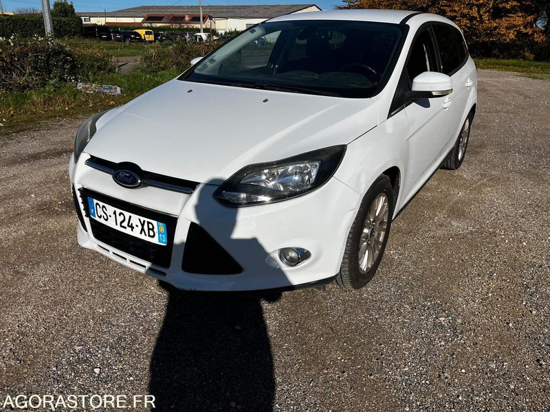 Ford focus 1lecoboost 2013 149000km - Kombi: bild 2 Ford focus 1lecoboost 2013 149000km - Kombi: bild 2