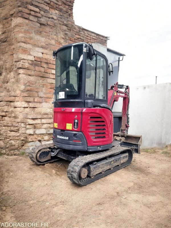 Minipelle yanmar vio23-6 - 2023 - 950 heures - Grävmaskin: bild 1 Minipelle yanmar vio23-6 - 2023 - 950 heures - Grävmaskin: bild 1