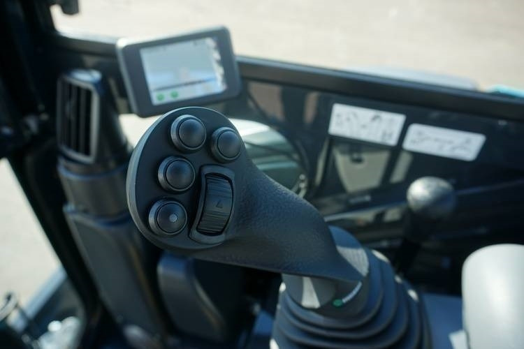 Airman AX 26 U-7 - Minigrävmaskin: bild 5 Airman AX 26 U-7 - Minigrävmaskin: bild 5