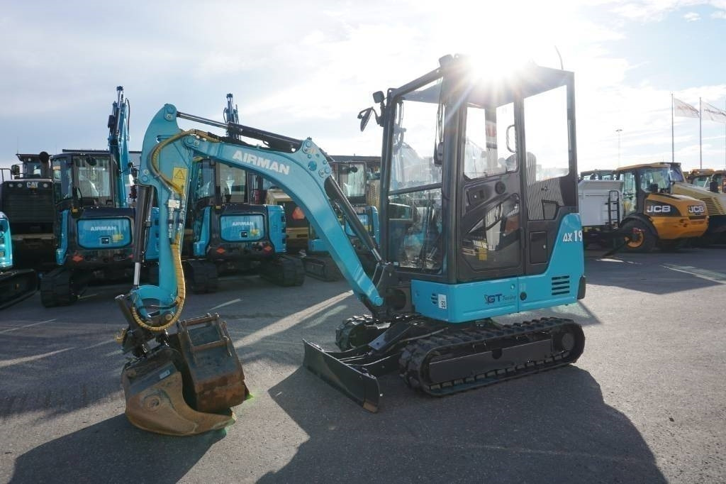 Airman AX19-7 *Få Timmar* - Minigrävmaskin: bild 3 Airman AX19-7 *Få Timmar* - Minigrävmaskin: bild 3