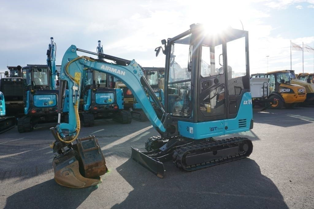 Airman AX19-7 *Få Timmar* - Minigrävmaskin: bild 2 Airman AX19-7 *Få Timmar* - Minigrävmaskin: bild 2