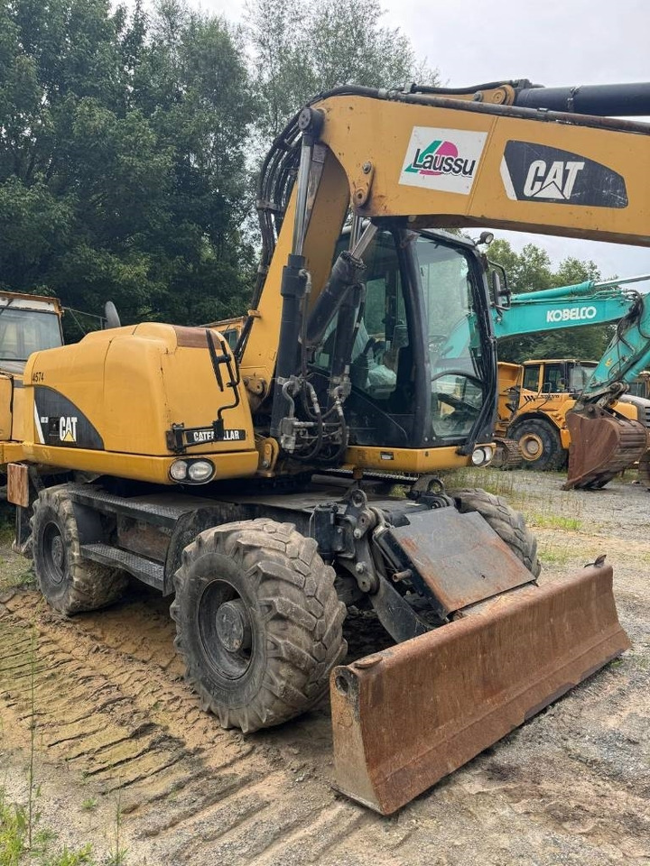 CAT 313 D - Grävmaskin på däck: bild 2 CAT 313 D - Grävmaskin på däck: bild 2