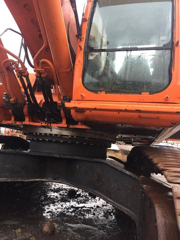 Doosan DX420LC - Bandgrävare: bild 4 Doosan DX420LC - Bandgrävare: bild 4