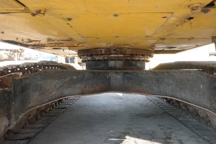 Komatsu PC 240-8 - Bandgrävare: bild 4 Komatsu PC 240-8 - Bandgrävare: bild 4