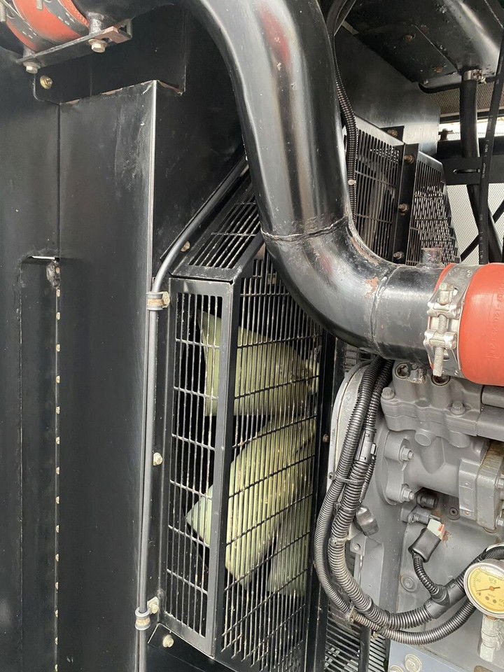 Diversen 300 KVA Aggreko 300 KVA - Elgenerator: bild 4 Diversen 300 KVA Aggreko 300 KVA - Elgenerator: bild 4