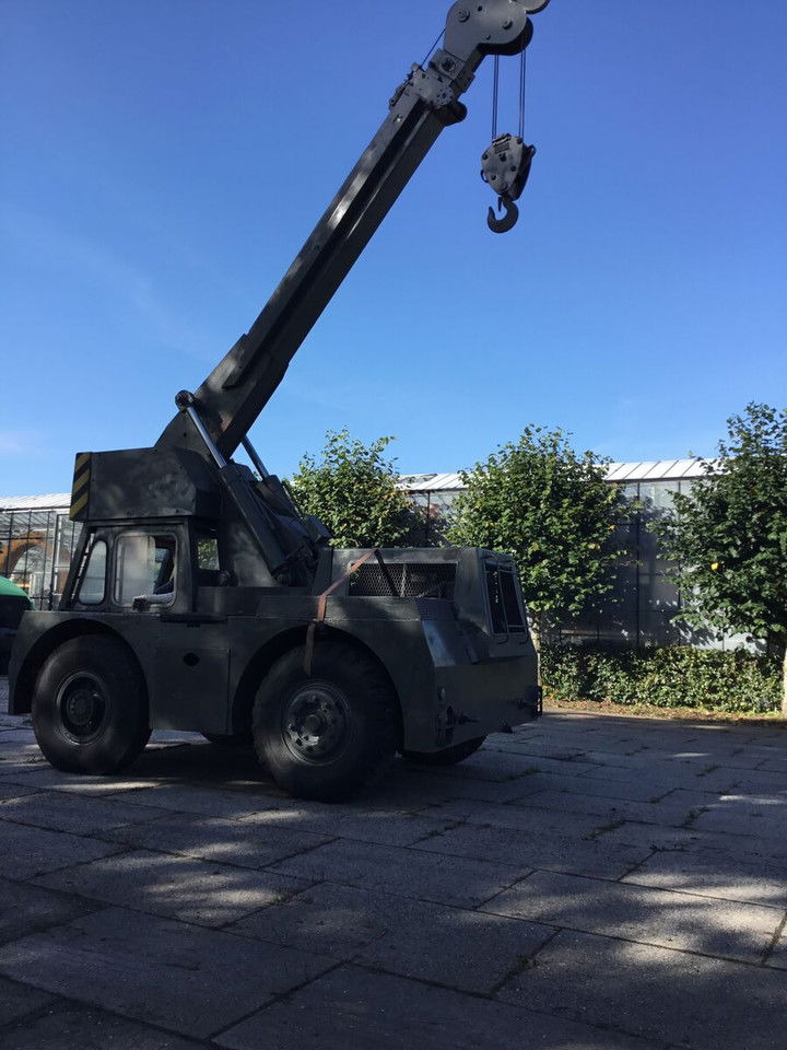 Grove Iron Fairy Saphire - Mobilkran: bild 2 Grove Iron Fairy Saphire - Mobilkran: bild 2