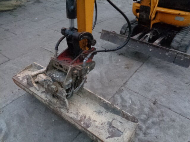 Minigrävmaskin JCB 8018: bild 7 Minigrävmaskin JCB 8018: bild 7