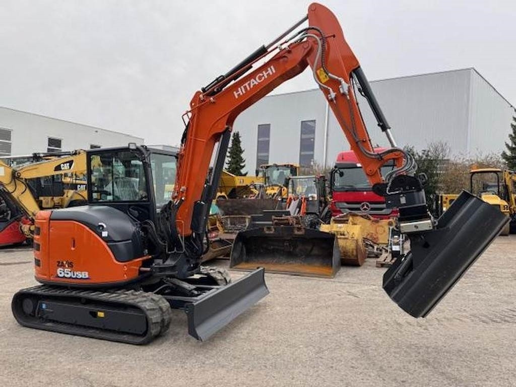 Hitachi ZX65 USB-6 - Minigrävmaskin: bild 3 Hitachi ZX65 USB-6 - Minigrävmaskin: bild 3