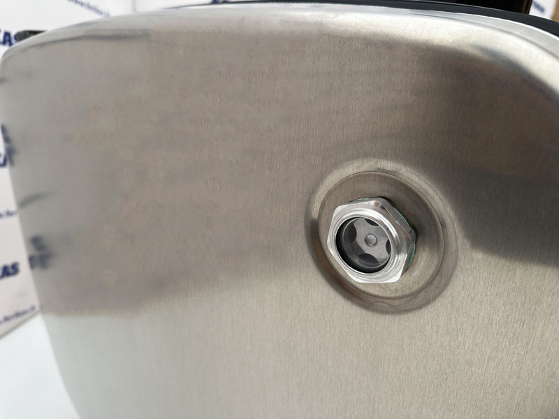 Onbekend - Hydrauliktank för Lastbil: bild 5 Onbekend - Hydrauliktank för Lastbil: bild 5