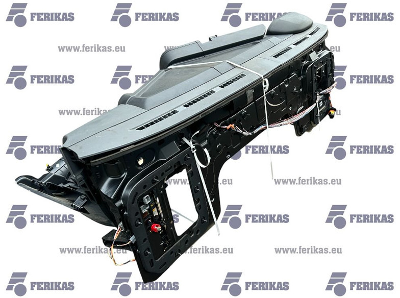 Renault complete dashboard - Stötfångare för Lastbil: bild 4 Renault complete dashboard - Stötfångare för Lastbil: bild 4