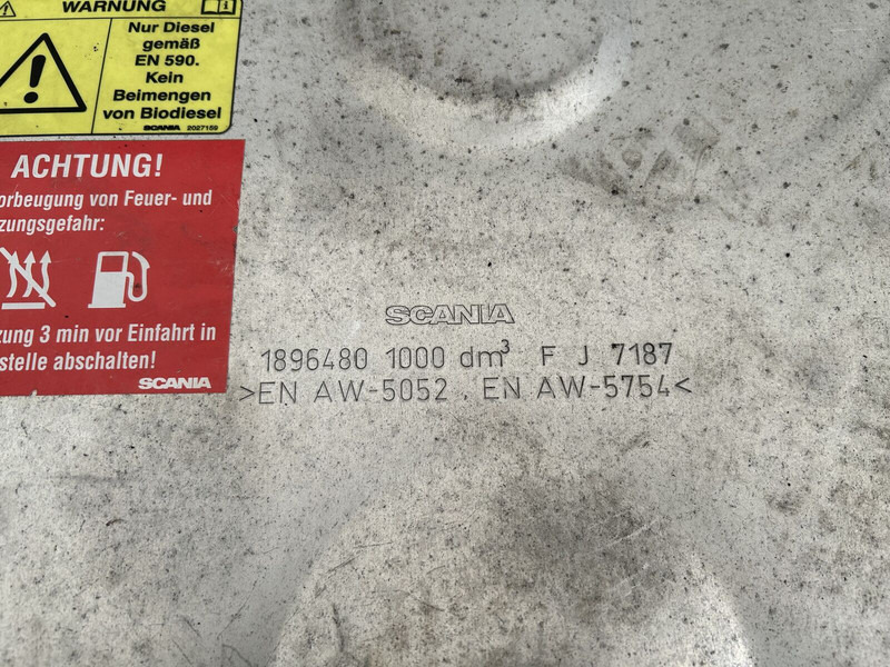 Bränsletank för Lastbil Scania 1000L fuel tank with brackets: bild 8