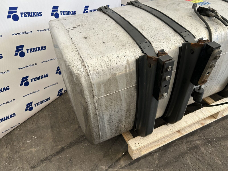 Bränsletank för Lastbil Scania 1000L fuel tank with brackets: bild 6