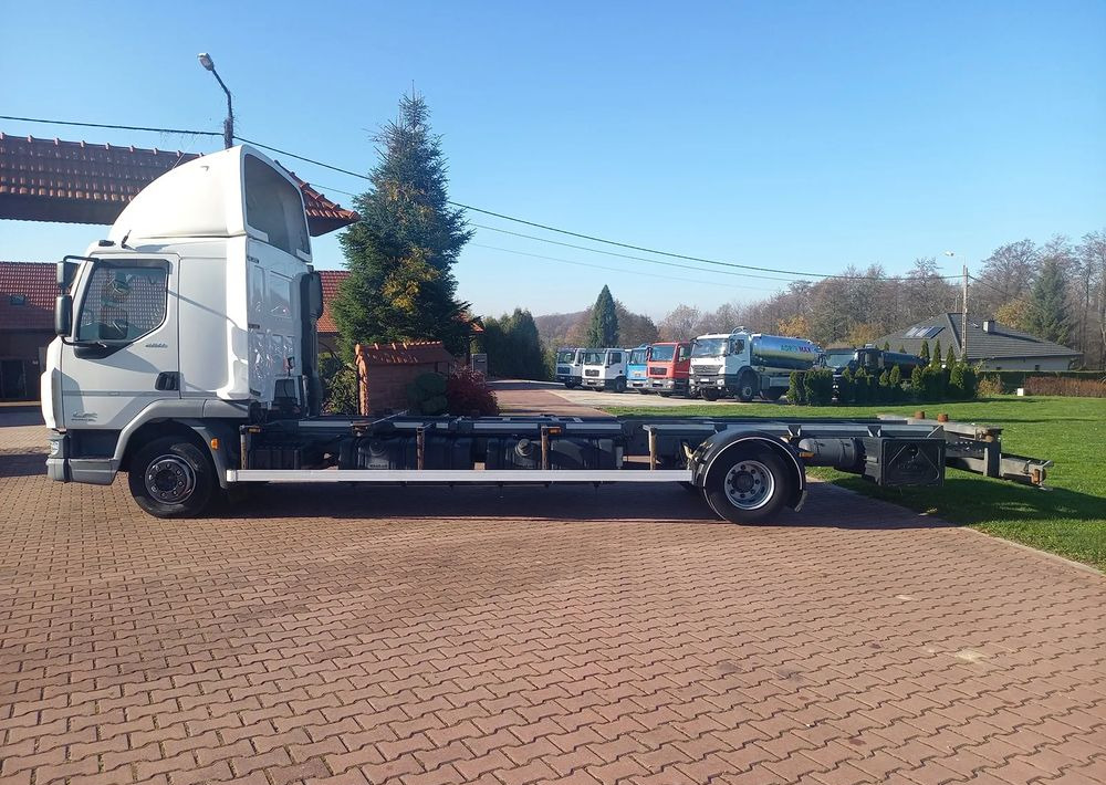 DAF 45 - Containerbil/ Växelflak lastbil: bild 3 DAF 45 - Containerbil/ Växelflak lastbil: bild 3