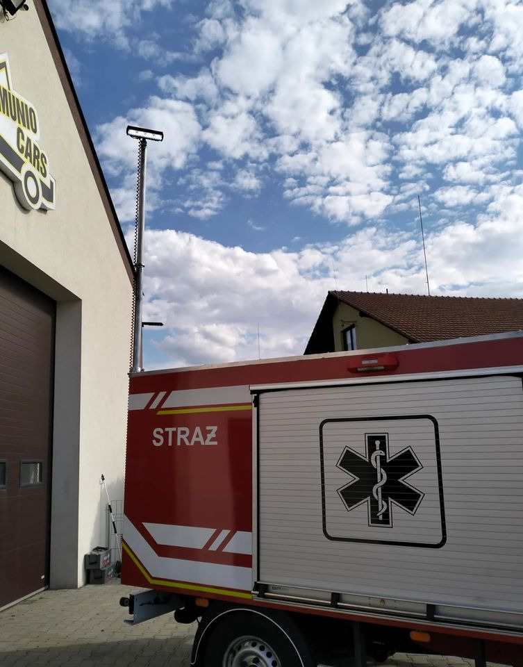 Ford Transit 2.0 TDCI Straż Strażacki Pożarniczy - Släck/ Räddningsvagn: bild 3 Ford Transit 2.0 TDCI Straż Strażacki Pożarniczy - Släck/ Räddningsvagn: bild 3