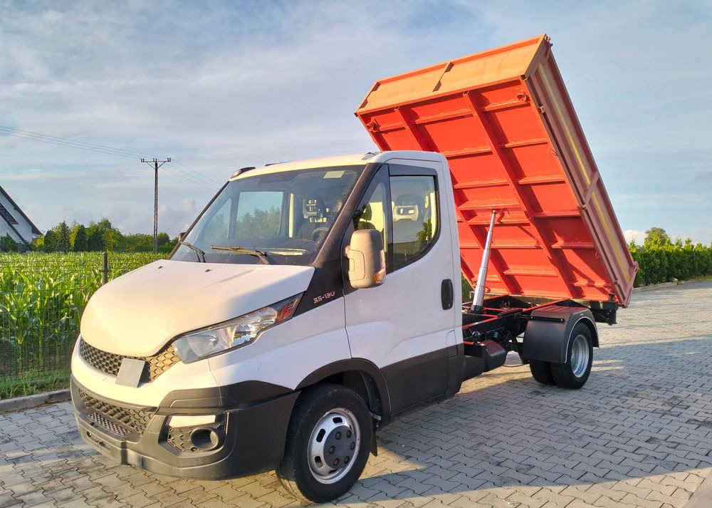Iveco Daily 35C13 wywrotka wywrot kiper tipper wyklapac - Transportbil med tippflak: bild 1 Iveco Daily 35C13 wywrotka wywrot kiper tipper wyklapac - Transportbil med tippflak: bild 1