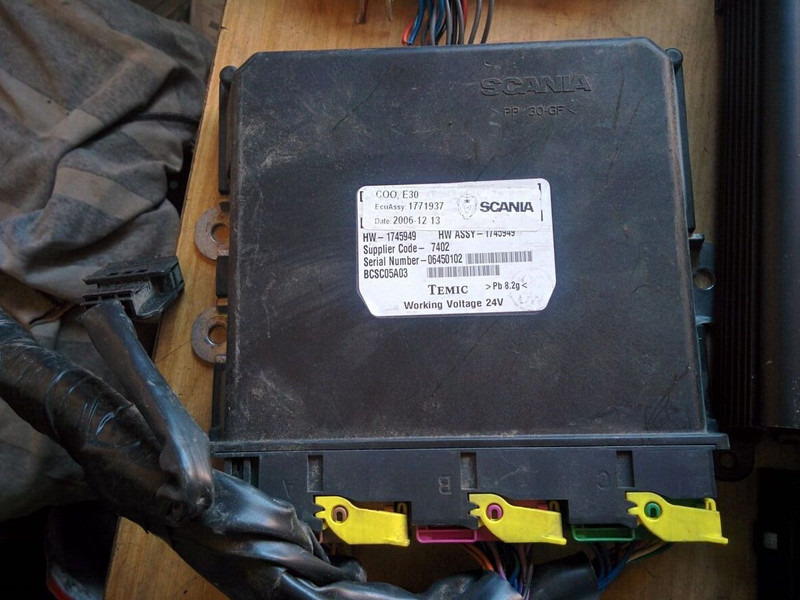 Bosch 1759696. 1851677. 1530440. 1526130. - Kontrollenhet: bild 4 Bosch 1759696. 1851677. 1530440. 1526130. - Kontrollenhet: bild 4