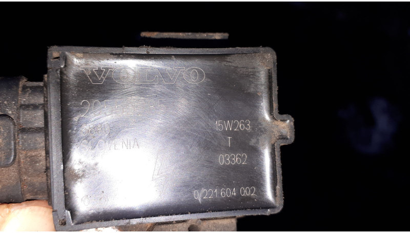 Bosch колпак свечи 15W263 катушка зажигания 08T199 - Motor och reservdelar: bild 5 Bosch колпак свечи 15W263 катушка зажигания 08T199 - Motor och reservdelar: bild 5