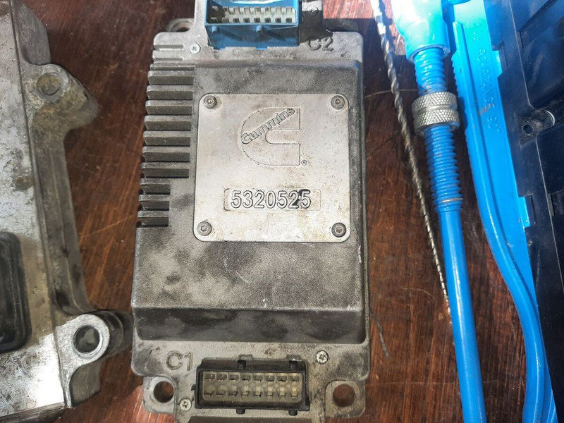 Cummins 239Kvt - Kontrollenhet: bild 2 Cummins 239Kvt - Kontrollenhet: bild 2