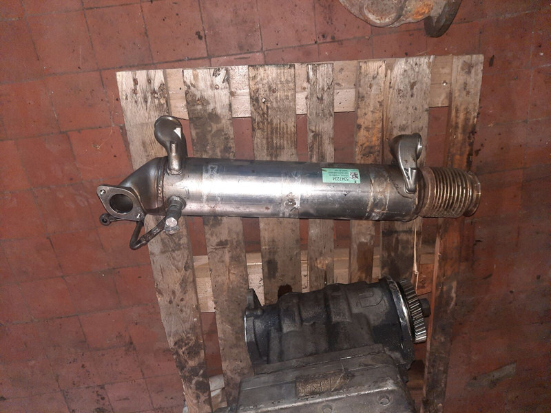 Cummins ISL egr Cooler - Avgassystem: bild 2 Cummins ISL egr Cooler - Avgassystem: bild 2