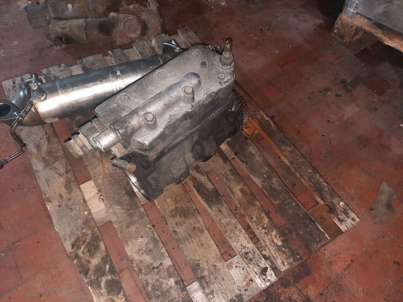 Cummins ISL egr Cooler - Avgassystem: bild 3 Cummins ISL egr Cooler - Avgassystem: bild 3