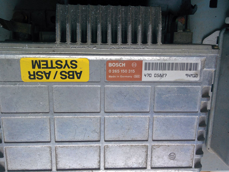 MAN ABS 0265150315 . 0206000008 - Kontrollenhet: bild 1 MAN ABS 0265150315 . 0206000008 - Kontrollenhet: bild 1