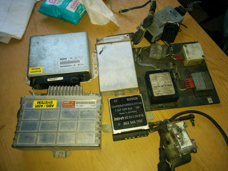 MAN Intarder EST-32 ZF-6009058022 - Kontrollenhet: bild 4 MAN Intarder EST-32 ZF-6009058022 - Kontrollenhet: bild 4