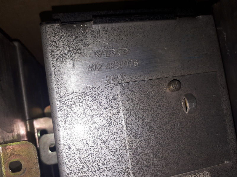 MAN VDO A2C53044389 . 81.25805.7038 .412.413.1.2. - Kontrollenhet: bild 5 MAN VDO A2C53044389 . 81.25805.7038 .412.413.1.2. - Kontrollenhet: bild 5