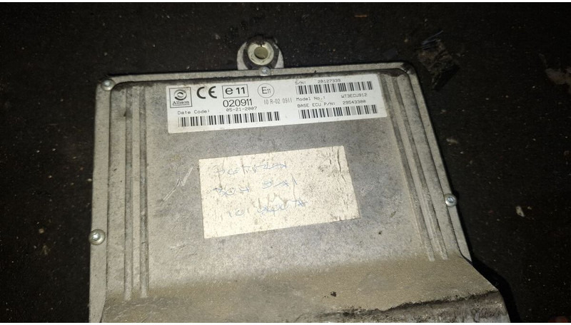 Mercedes-Benz - Kontrollenhet: bild 5 Mercedes-Benz - Kontrollenhet: bild 5